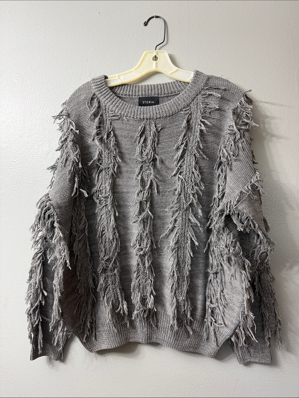 Storia Light Gray Fringe Crewneck Sweater small